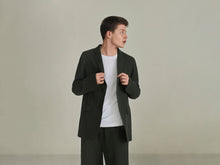 Load image into Gallery viewer, Forest Green Wool Crepe Single-Breasted 2-Button Suit
